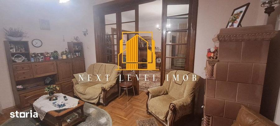 Casă cu 5 camere cu Teren 654 Mp în Negru Vodă