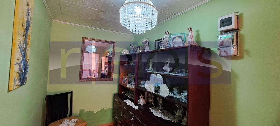 Casă individuală cu 5 camere cu Canalizare în Periferie