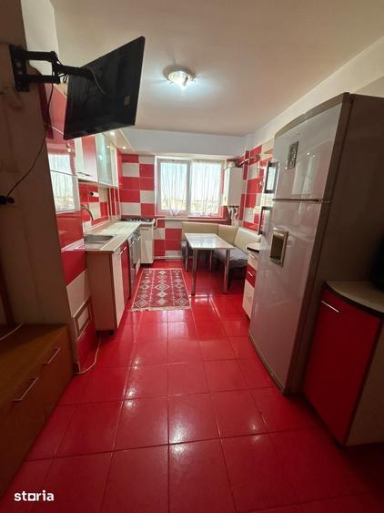 Apartament cu 2 camere semidecomandat în Unirii Sud
