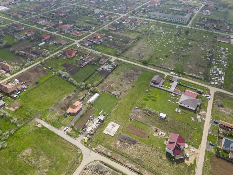 Teren de 1199 mp, în Frumușeni