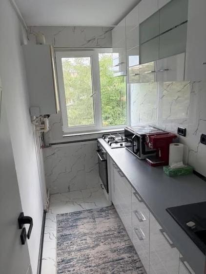 Apartament cu 2 camere semidecomandat în Palazu Mare