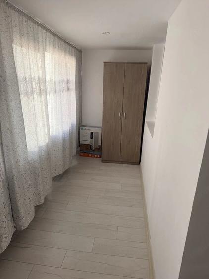 Apartament cu 2 camere semidecomandat în Spitalul Județean
