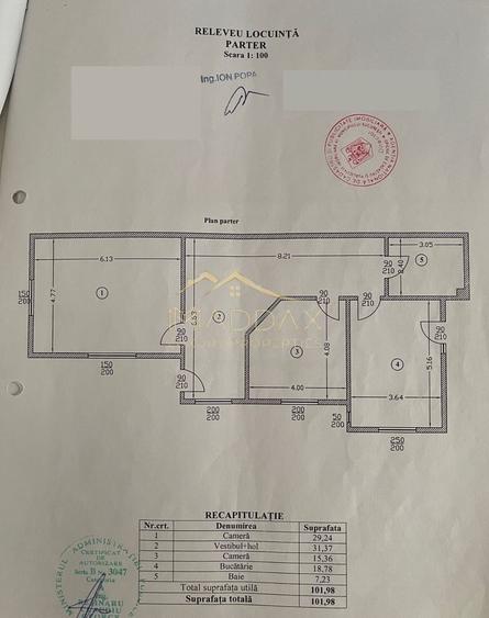 Casă individuală cu 6 camere cu Canalizare în Jiului