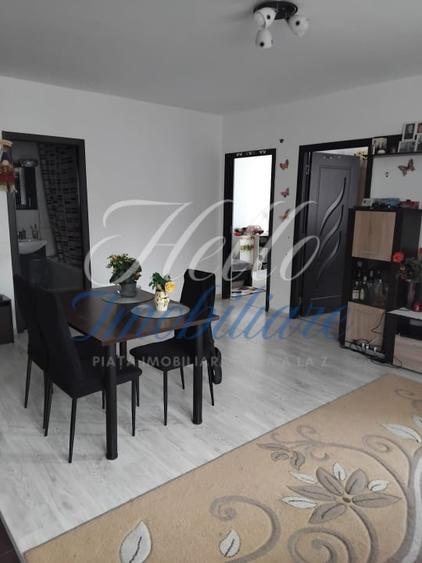 Apartament cu 2 camere semidecomandat în Florești