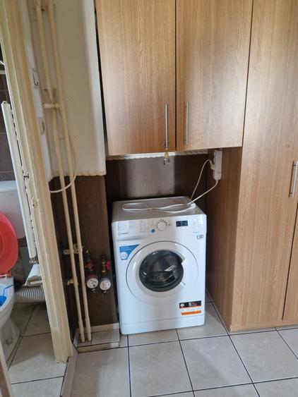 Apartament cu 3 camere decomandat în Colentina