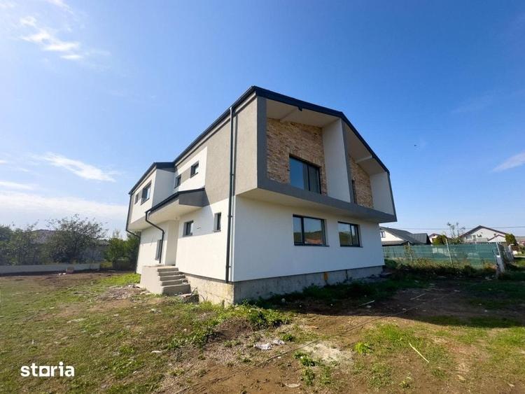 Casă cu 4 camere cu Teren 300 Mp în Jucu