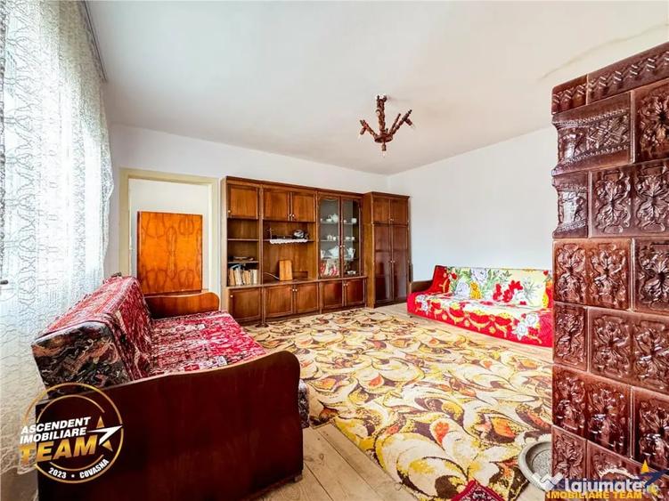 Casă cu 2 camere cu Teren 4963 Mp în Dalnic