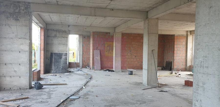 Spațiu comercial, de 330 mp, în Chiajna