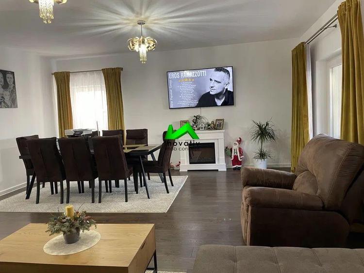 Duplex cu 4 camere cu Teren 250 Mp în Hipodrom 4