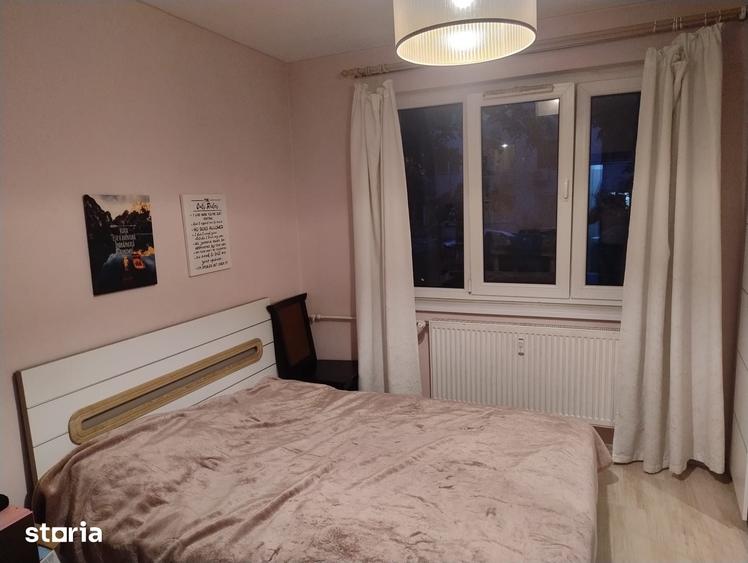 Apartament cu 2 camere decomandat, mobilat în Sălăjan
