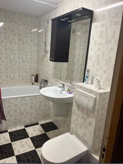 Apartament cu 2 camere decomandat în Colentina