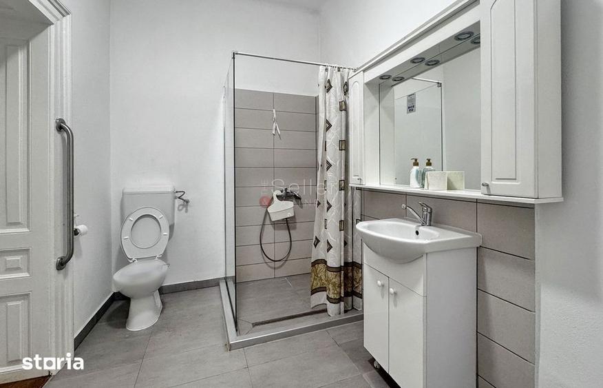 Apartament cu 3 camere, mobilat în Centrul Istoric