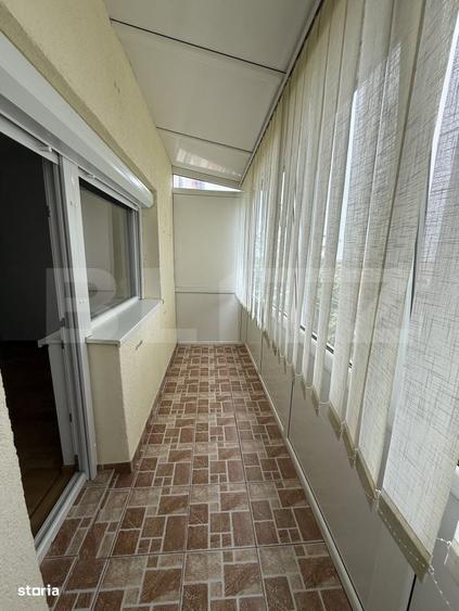 Apartament cu 3 camere decomandat în Micro 16
