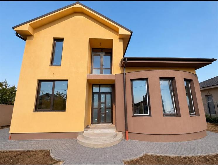 Casă individuală cu 6 camere cu Canalizare în Calea Aradului