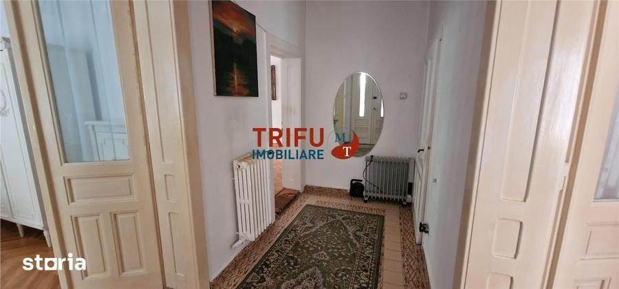 Casa individuala cu curte verde, pe cea mai frumoasa strada din Centru - 12