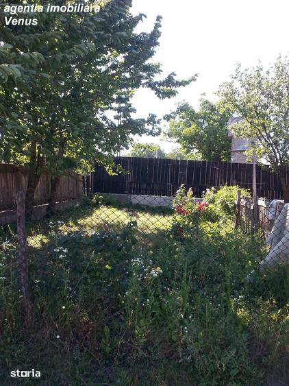 Teren de 1560 mp, în Mihai Eminescu