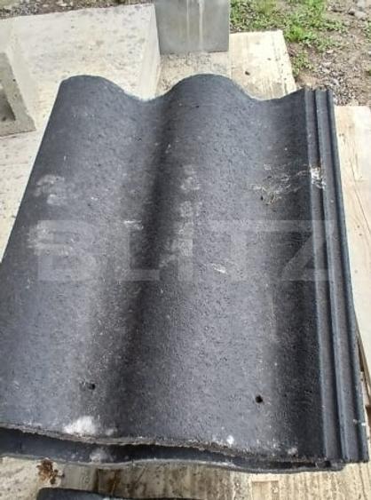 Casă individuală cu 3 camere cu Canalizare în Suseni