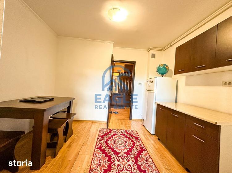 Apartament cu 3 camere decomandat, mobilat în Tomis Nord