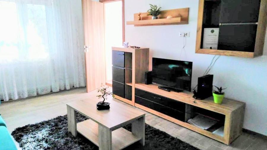 Apartament cu 2 camere decomandat în Orizont