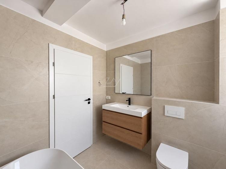 Duplex cu 3 camere cu Canalizare în Moșnița Nouă