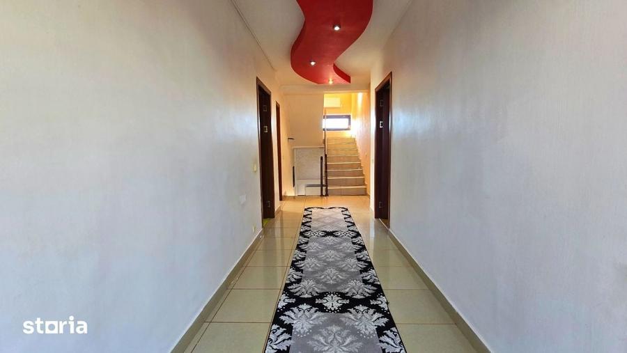 Langa Lacul Pasarea, Vila cu 8 camere in care familia ta are loc sa cr - 14