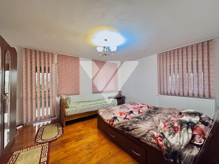 Duplex cu 5 camere cu Canalizare în Cârțișoara
