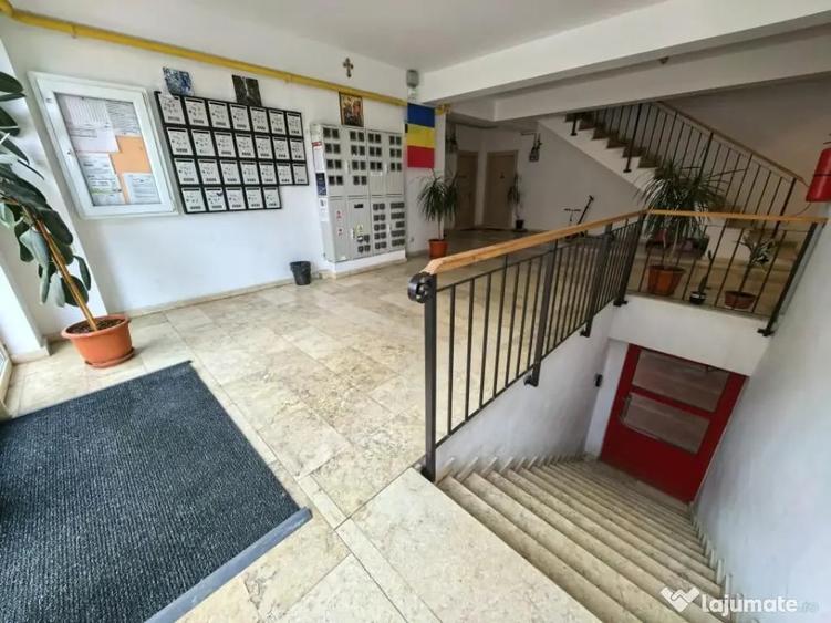 Apartament cu 3 camere decomandat în Lunca Cetățuii