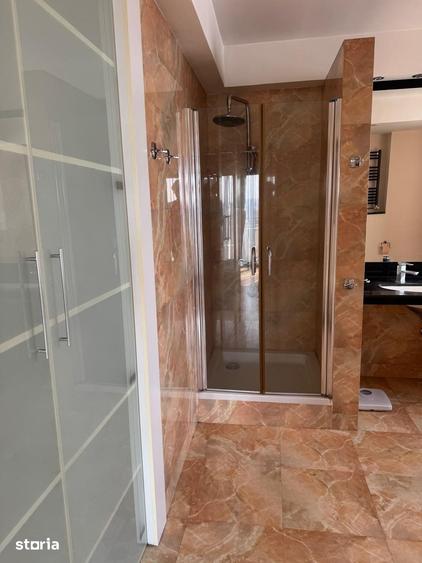Apartament cu 4 camere în Grivița