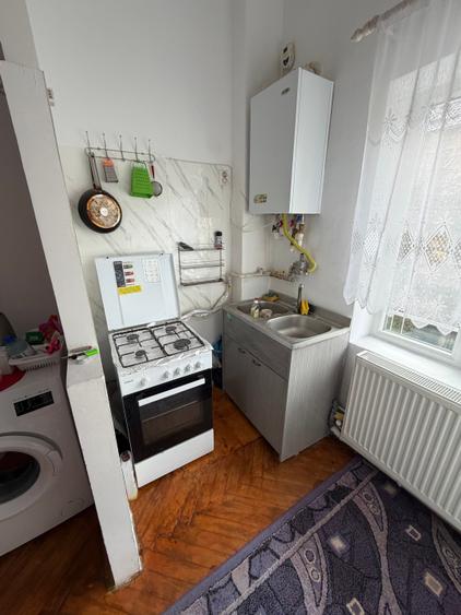 Apartament cu 2 camere nedecomandat în Central