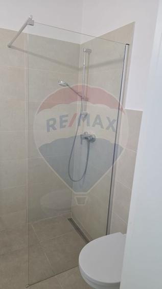 Apartament cu 2 camere decomandat, mobilat în Centrul Istoric