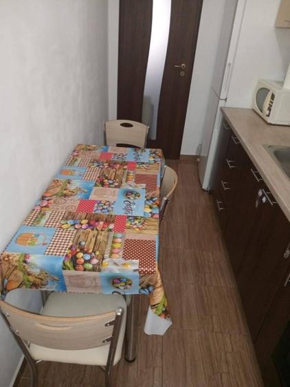 Inchiriez apartament 3 camere Militari Residence  - 1
