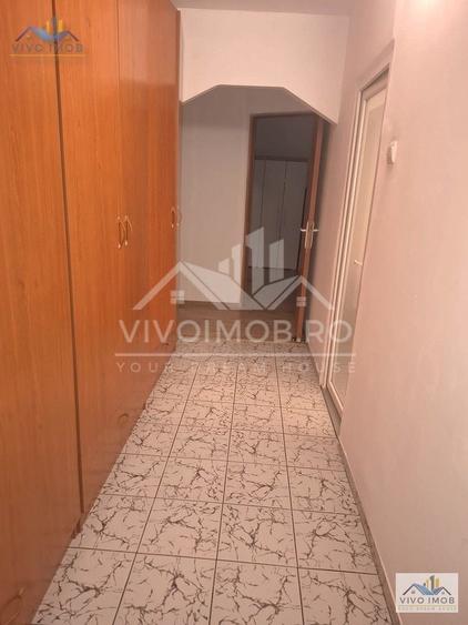 Apartament cu 2 camere decomandat, mobilat în Lacul Tei