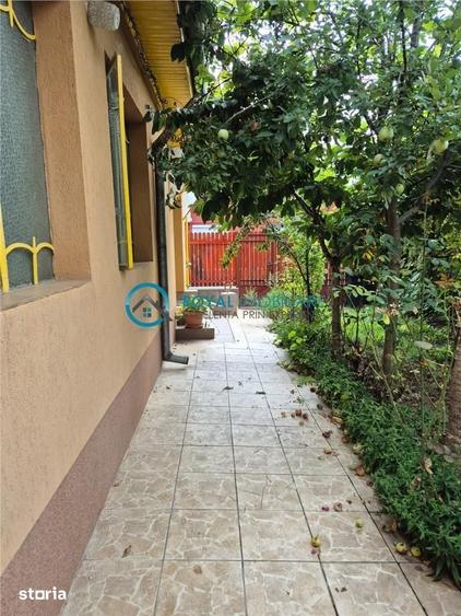 Royal Imobiliare - Vanzare Vila 6 camere zona Gheorghe Doja - 2