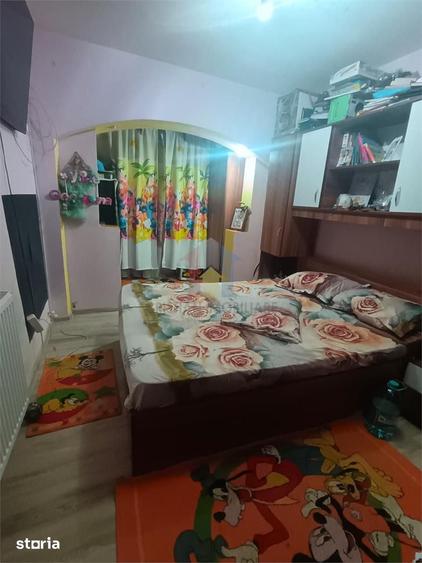 Apartament cu 3 camere decomandat, mobilat în Plantelor