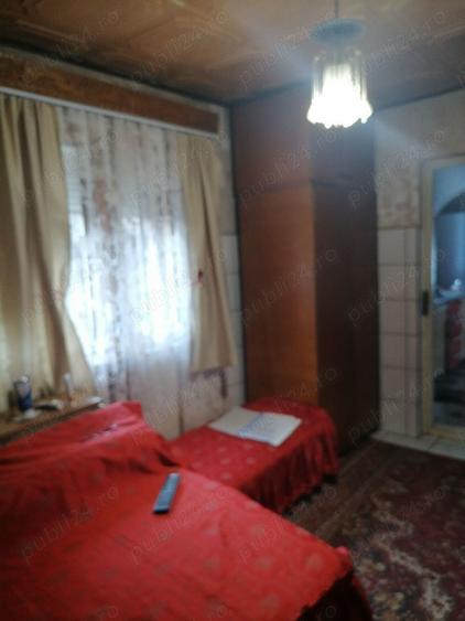 Casă cu 3 camere în Central