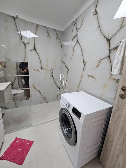 Apartament cu 2 camere semidecomandat, mobilat în Florești