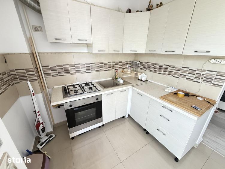 Apartament cu 2 camere semidecomandat în Valea Lupului