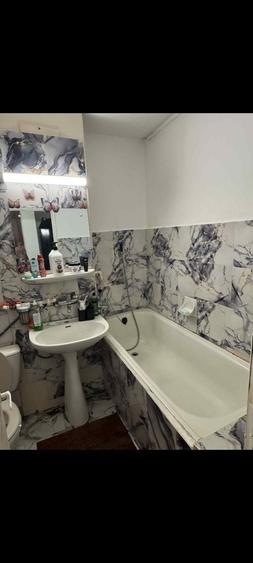 Apartament cu 2 camere decomandat în Exterior Vest
