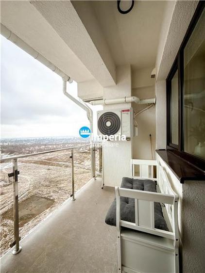 Apartament cu 2 camere decomandat în Podul de Fier