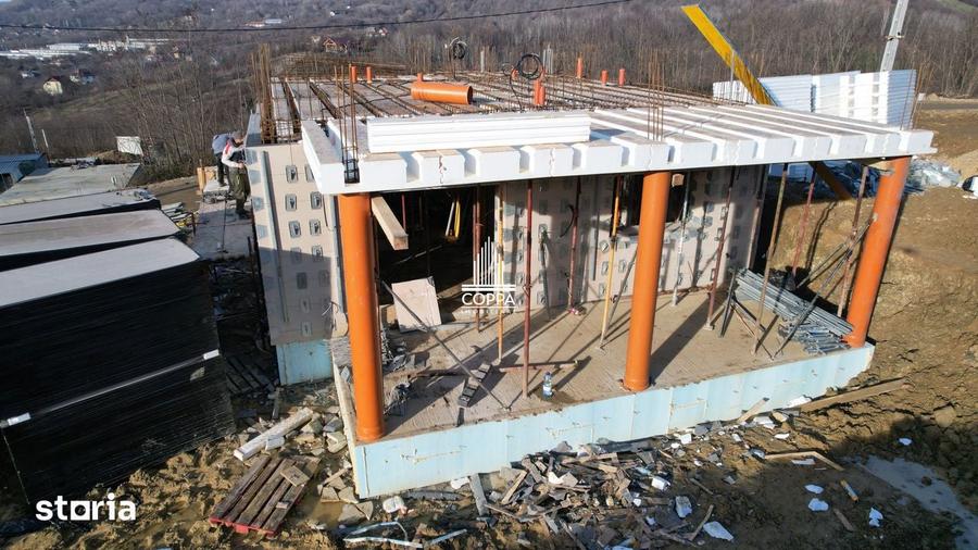 Casă cu 4 camere cu Teren 450 Mp în Mireșu Mare