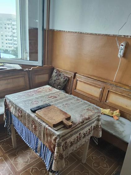Apartament cu 3 camere decomandat în Pantelimon