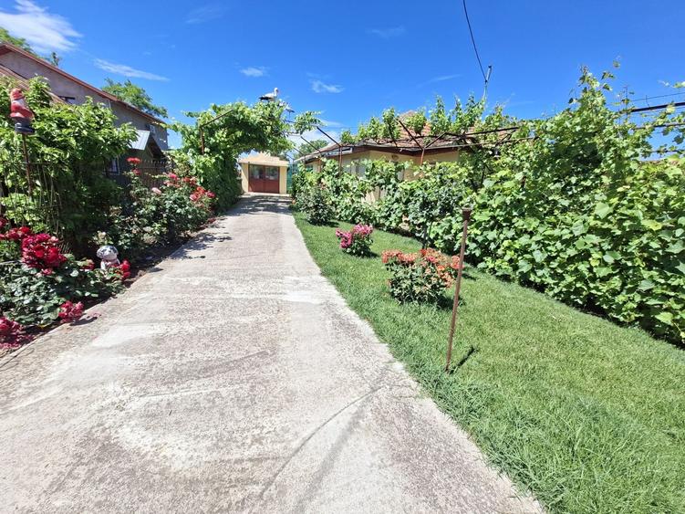 Casă cu 4 camere în Grădiștea