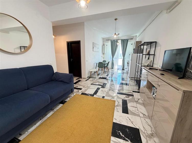 Apartament cu 2 camere decomandat în Ultracentral