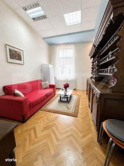 Apartament cu 3 camere semidecomandat în Ultracentral