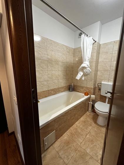 Apartament cu 2 camere decomandat în Păcii