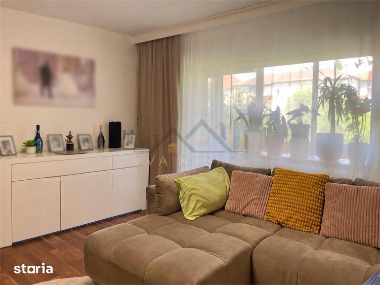 Apartament cu 2 camere semidecomandat, mobilat în Est