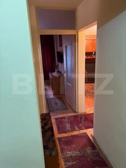 Apartament cu 3 camere decomandat, mobilat în Central