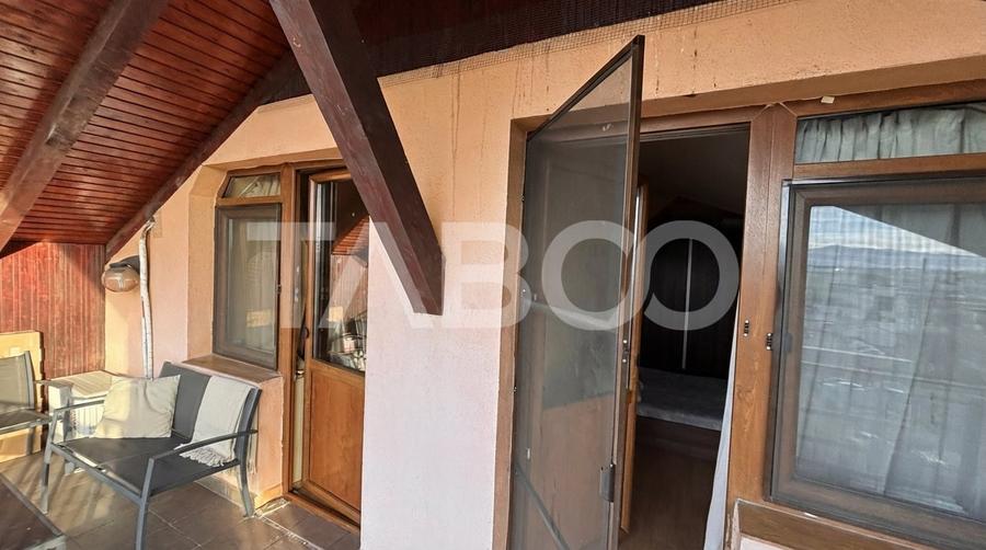 Apartament cu 4 camere decomandat, mobilat în Turnișor