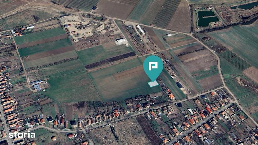 Teren de 590 mp, în Zădăreni