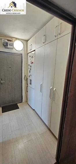Apartament cu 2 camere semidecomandat în Micro I